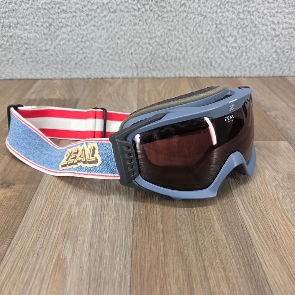 Zeal Optics Ski Snowboard‎ Goggles Blue Denim Red White Striped Strap Americana